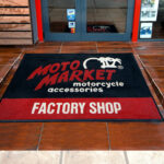 Ταπέτα με λογότυπο Εσωτερικού & Εξωτερικού Χώρου (9χιλ.)